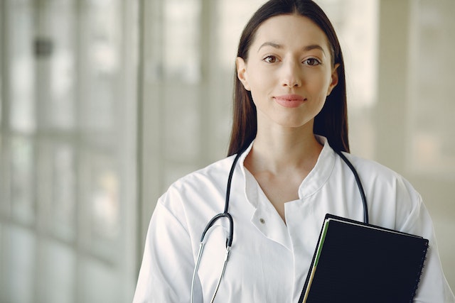 female chinese doctor